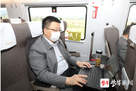 全国人大代表肖伟：全面构建中医药应对沉大公共卫滋事务防控系统