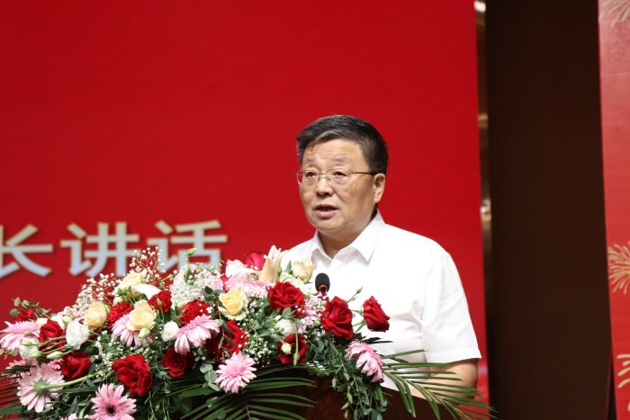 86eece99f7d44870b5c6a6c921939a82