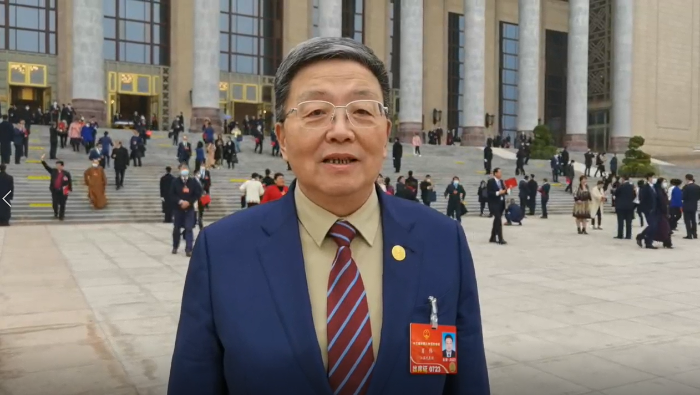 点赞！更好阐扬中医药怪异作用！肖伟代表这项建议被写进《当局工作汇报》